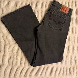 Levi’s Low-Rise Flare Jeans | Like New | Worn Once